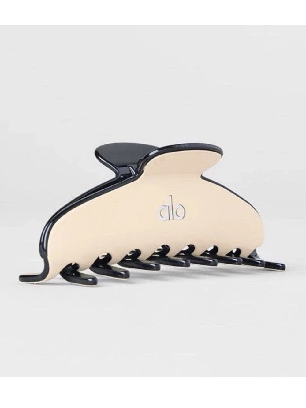 NWT Alo Outline Large Claw Clip - Macadamia/Black Authentic
